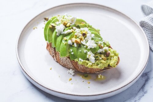 Toastique Brings Gourmet Toast and Juice Bar to Wayzata